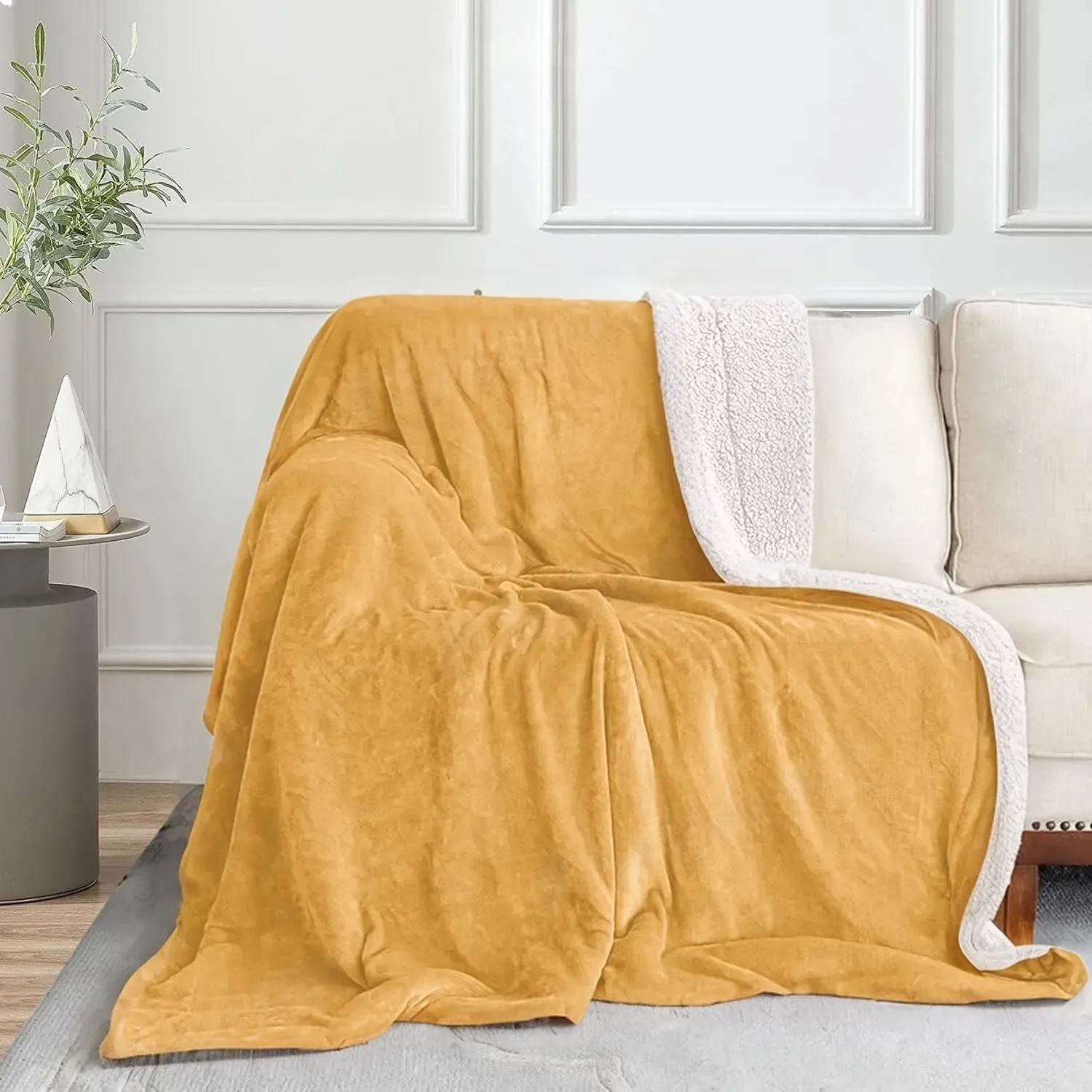 Sherpa Beige & White