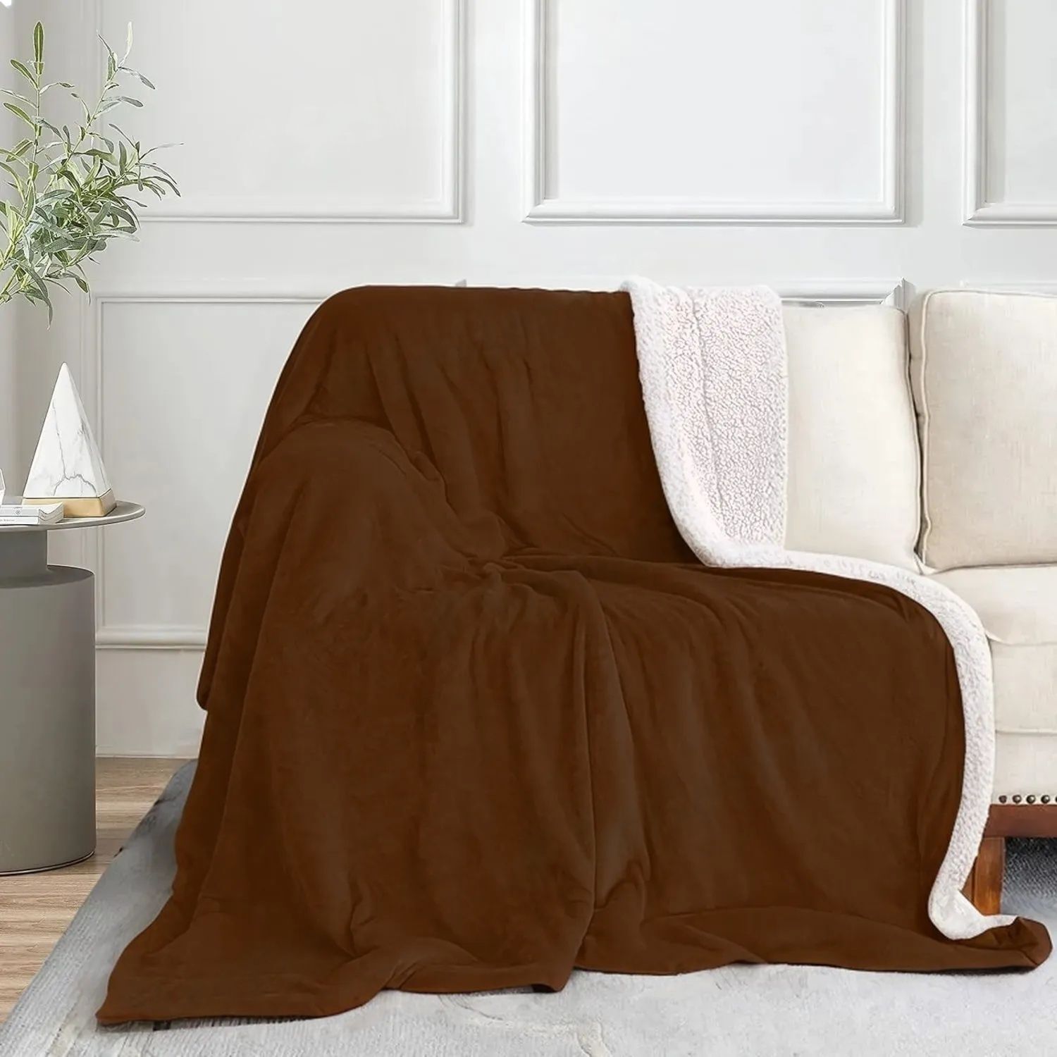 Sherpa Brown & White